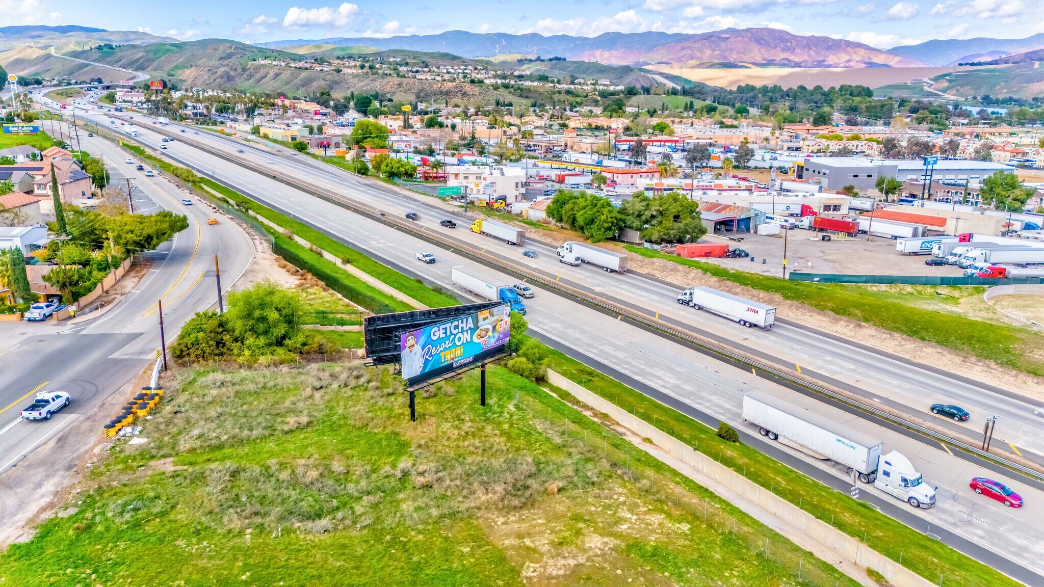 31490 The Old Rd, Castaic, CA for sale Building Photo- Image 1 of 1