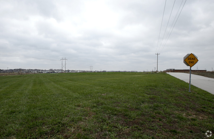 South Ridge Shoppes, Lake Saint Louis, MO for sale - Building Photo - Image 2 of 3