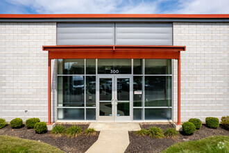 400 Industry Dr, Pittsburgh, PA for rent Building Photo- Image 1 of 11