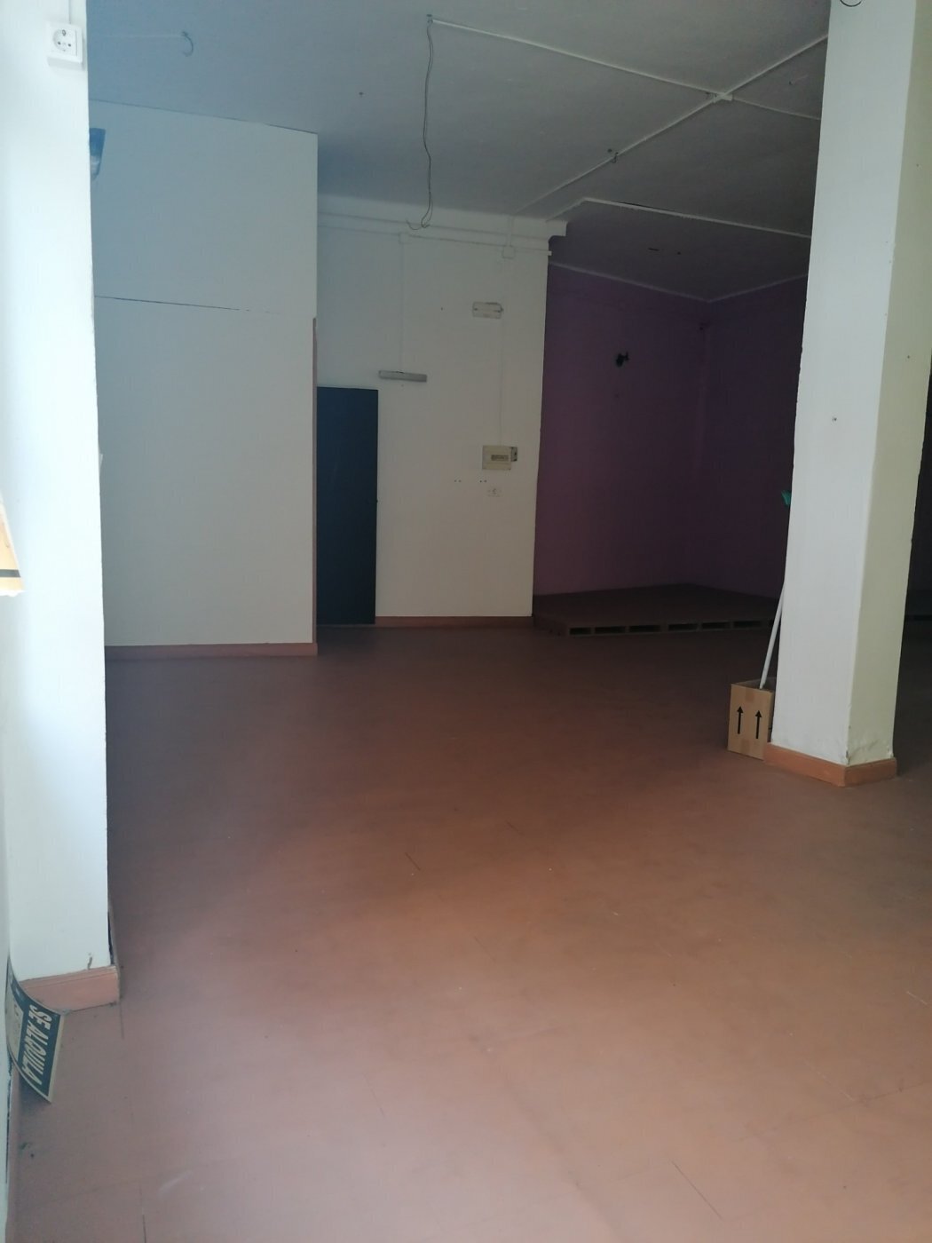 Retail in Cáceres, Cáceres to rent Building Photo- Image 1 of 3