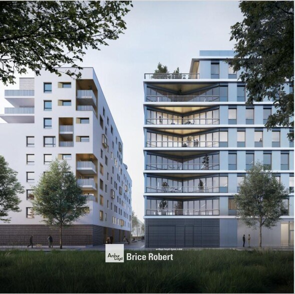 Rue Simone Veil, Vénissieux to rent - Building Photo - Image 2 of 2