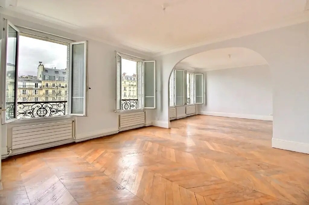 57 Avenue Charles De Gaulle, Neuilly-sur-Seine for sale Building Photo- Image 1 of 7