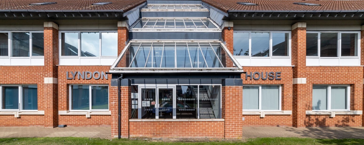 Willie Snaith Rd, Newmarket to rent Primary Photo- Image 1 of 3