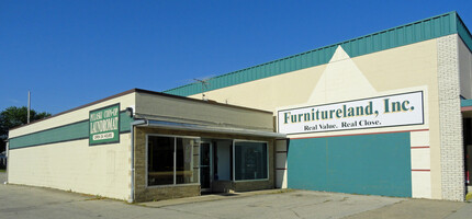 330 E Pulaski St, Pulaski, WI for sale Building Photo- Image 1 of 1