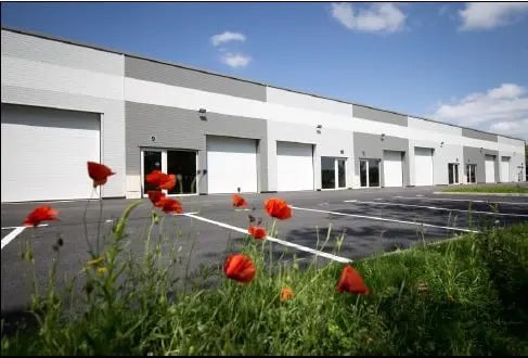 Vente Local d'activités 208 m²