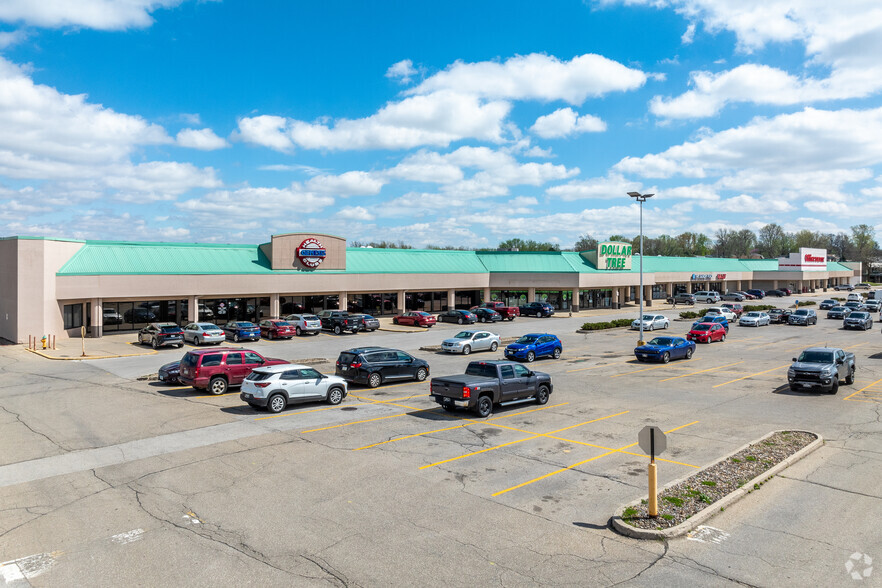 4347-4349 Merle Hay Rd, Des Moines, IA for sale - Primary Photo - Image 1 of 1