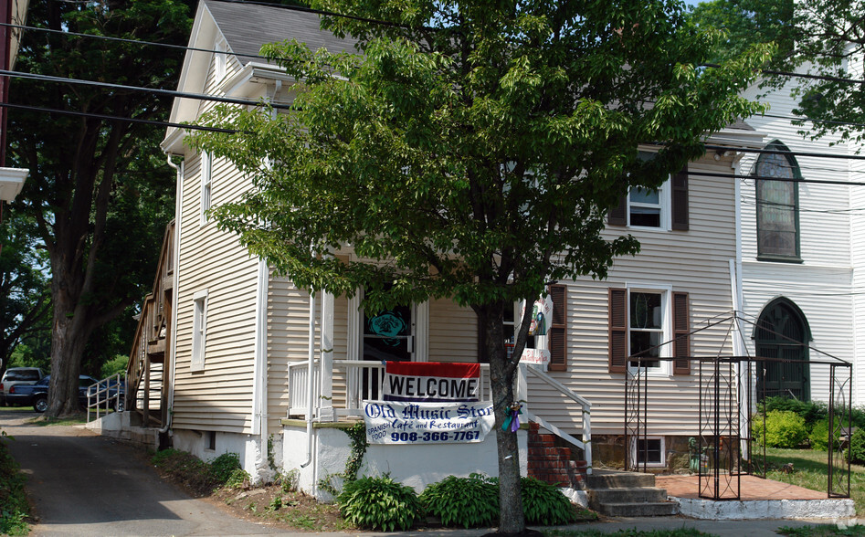 300 Main St, Hackettstown, NJ for sale - Primary Photo - Image 1 of 1