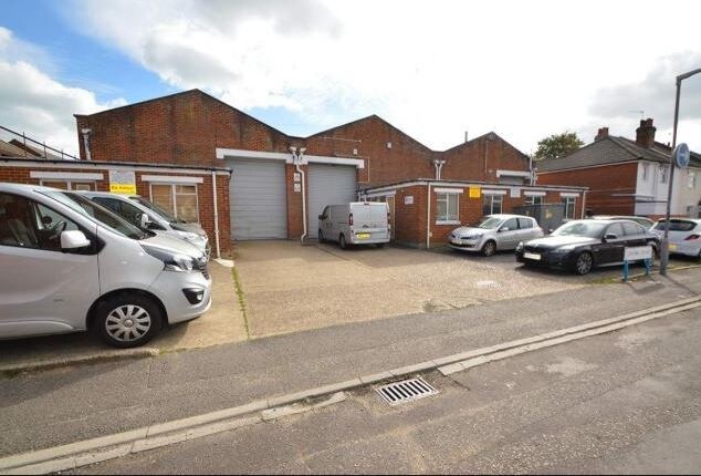 188-194 Spring Rd, Bournemouth for sale Primary Photo- Image 1 of 1