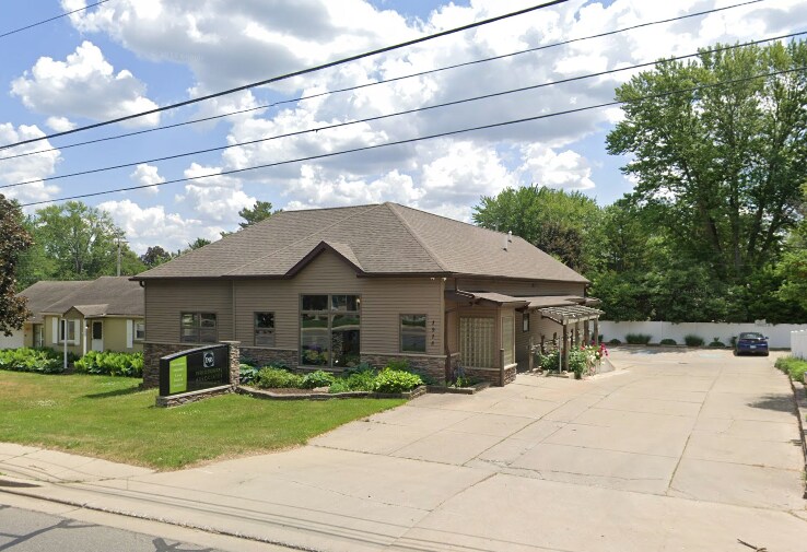 1912, 1918, 1924 Edison portfolio of 3 properties for sale on LoopNet.co.uk Building Photo- Image 1 of 26