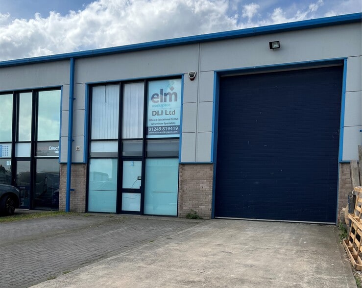 Redman Rd, Calne to rent - Building Photo - Image 3 of 3