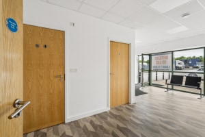 Bicester Rd, Westcott to rent Interior Photo- Image 2 of 5