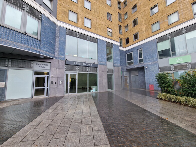2 Station Ct, London for sale - Building Photo - Image 2 of 5