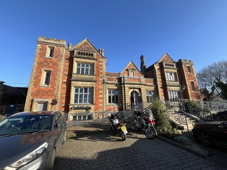 Station Yard, Needham Market to rent - Building Photo - Image 1 of 7