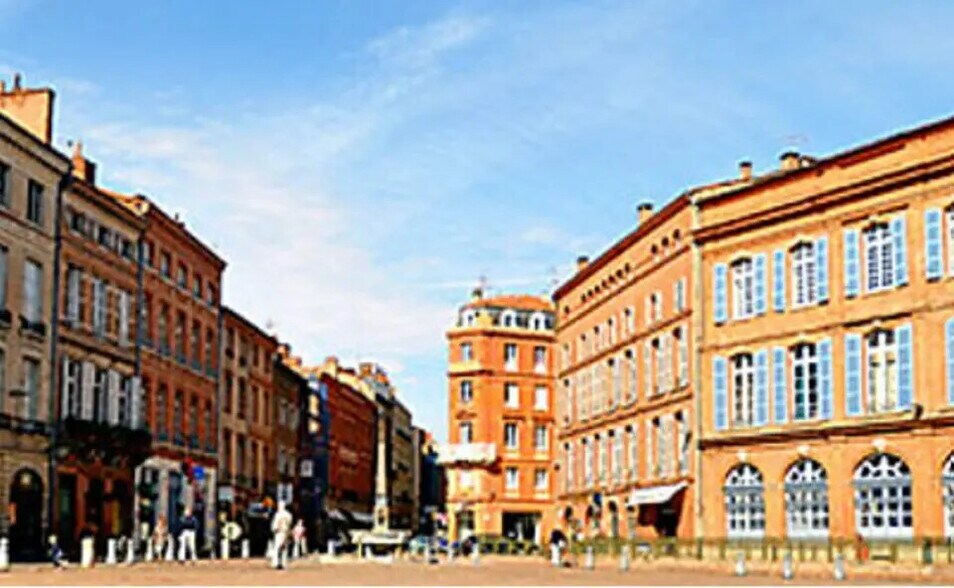 Retail in Toulouse to rent - Building Photo - Image 1 of 1