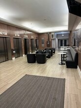 850 Euclid Ave, Cleveland, OH to rent Interior Photo- Image 1 of 5