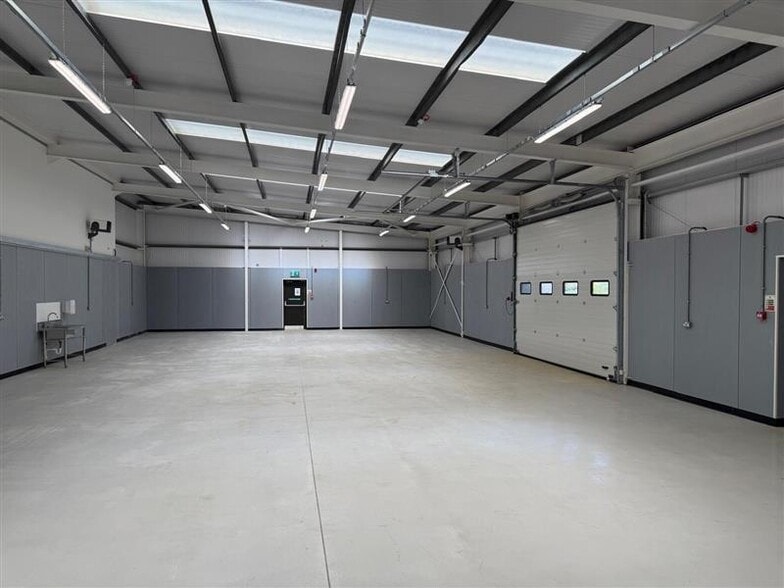 Cambridge Rd, Cambridge to rent - Building Photo - Image 3 of 7