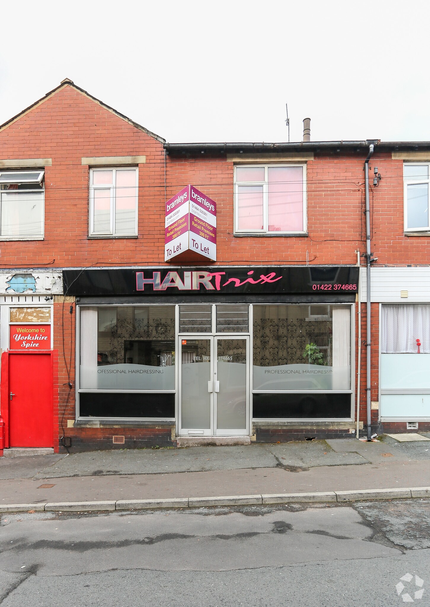 75 Catherine St, Elland for sale Primary Photo- Image 1 of 1