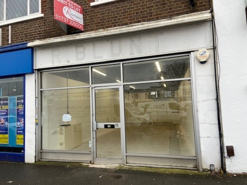 13 Stonecot Hl, Sutton for sale - Building Photo - Image 1 of 1