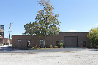 229 N Central Ave, Wood Dale, IL for sale Primary Photo- Image 1 of 1