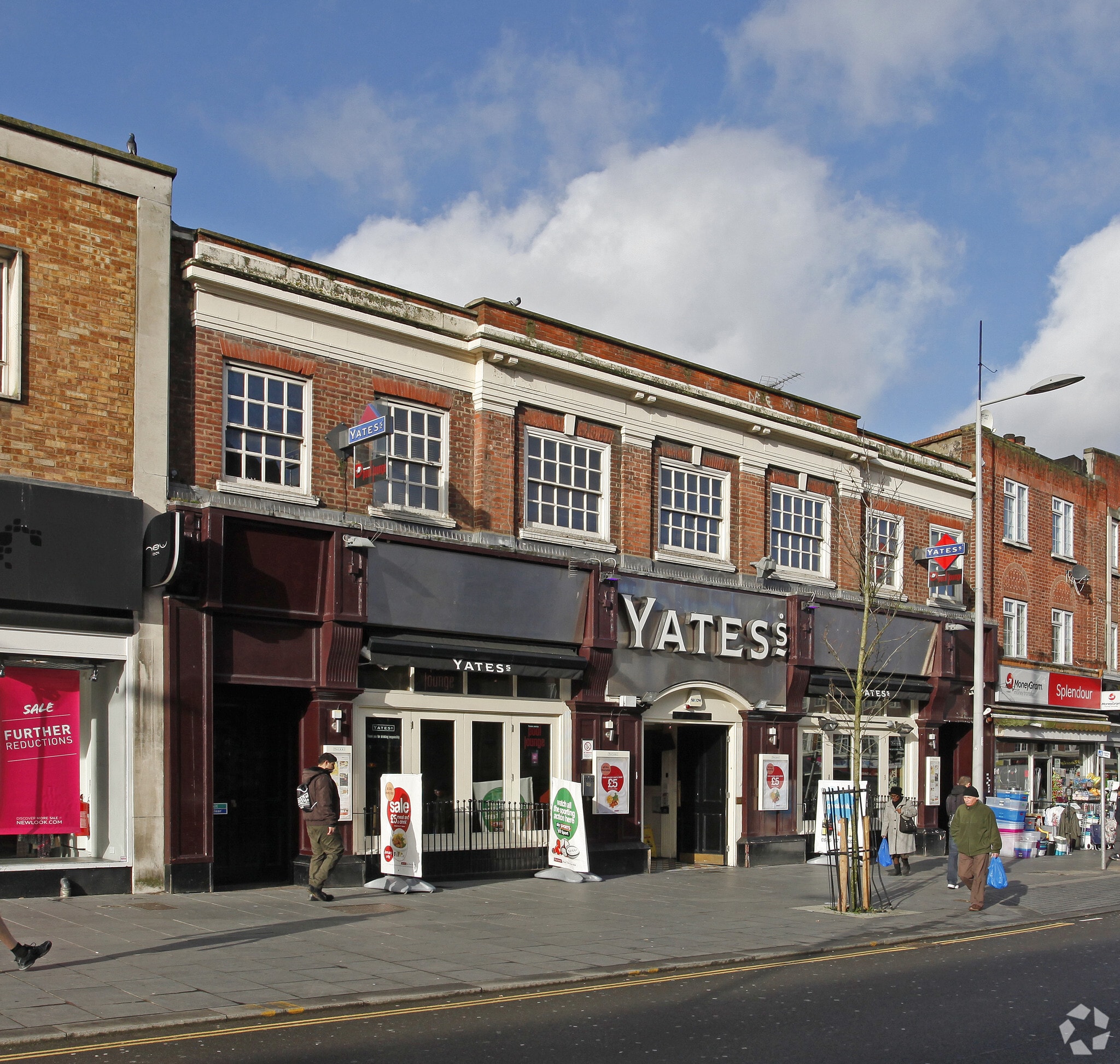 269-271 Station Rd, Harrow to rent Primary Photo- Image 1 of 3