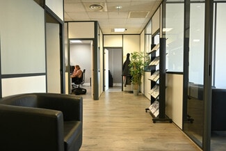 More details for 99 Rue De Gerland, Lyon - Light Industrial for Sale