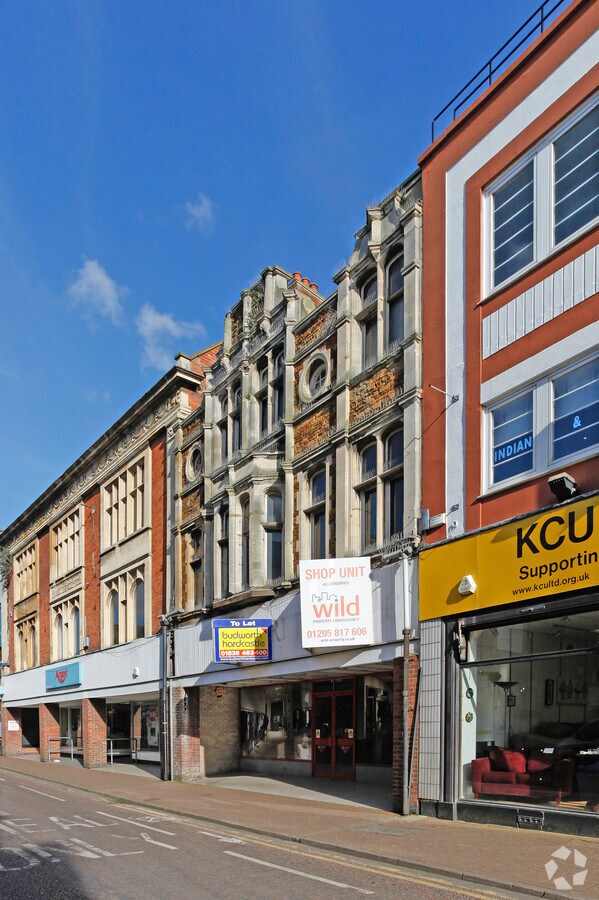 6 Newland St, Kettering NN16 8JH Retail for Rent