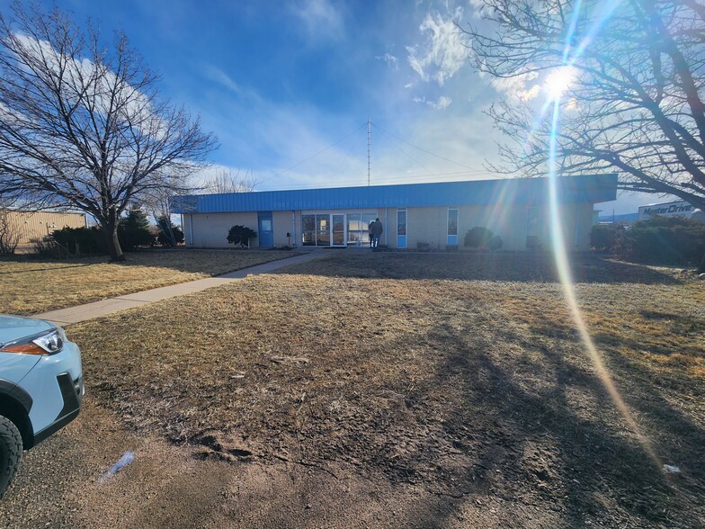 2200 Airway Ave, Fort Collins, CO for rent - Building Photo - Image 2 of 17