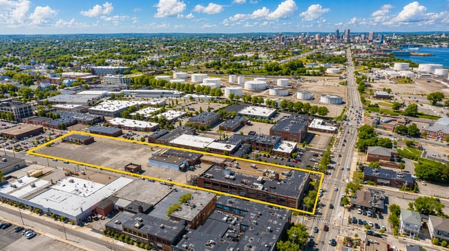 More details for 735 Allens Ave, Providence, RI - Industrial for Sale