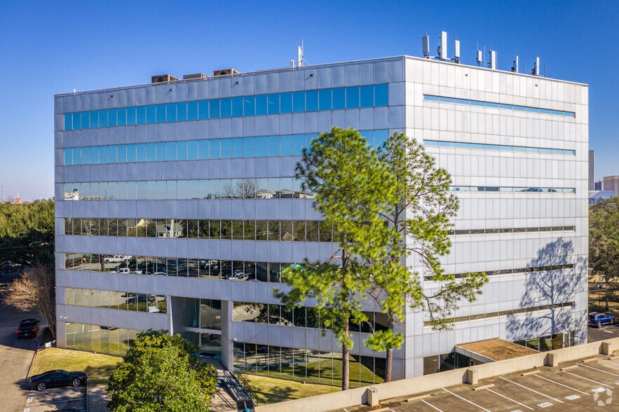 601 Sawyer St, Houston, TX to rent - Building Photo - Image 3 of 9