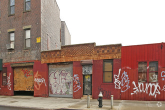 36 Franklin St, Brooklyn, NY for rent Building Photo- Image 1 of 8