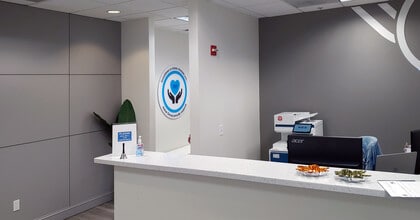 1800 Pembrook Dr, Orlando, FL to rent Interior Photo- Image 2 of 2