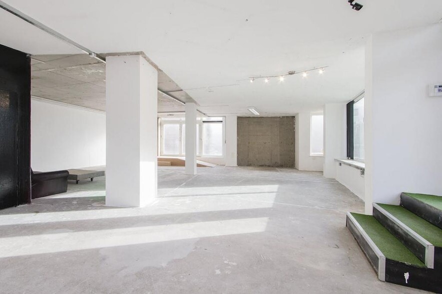 3-5 Dunston Rd, London to rent - Interior Photo - Image 3 of 17