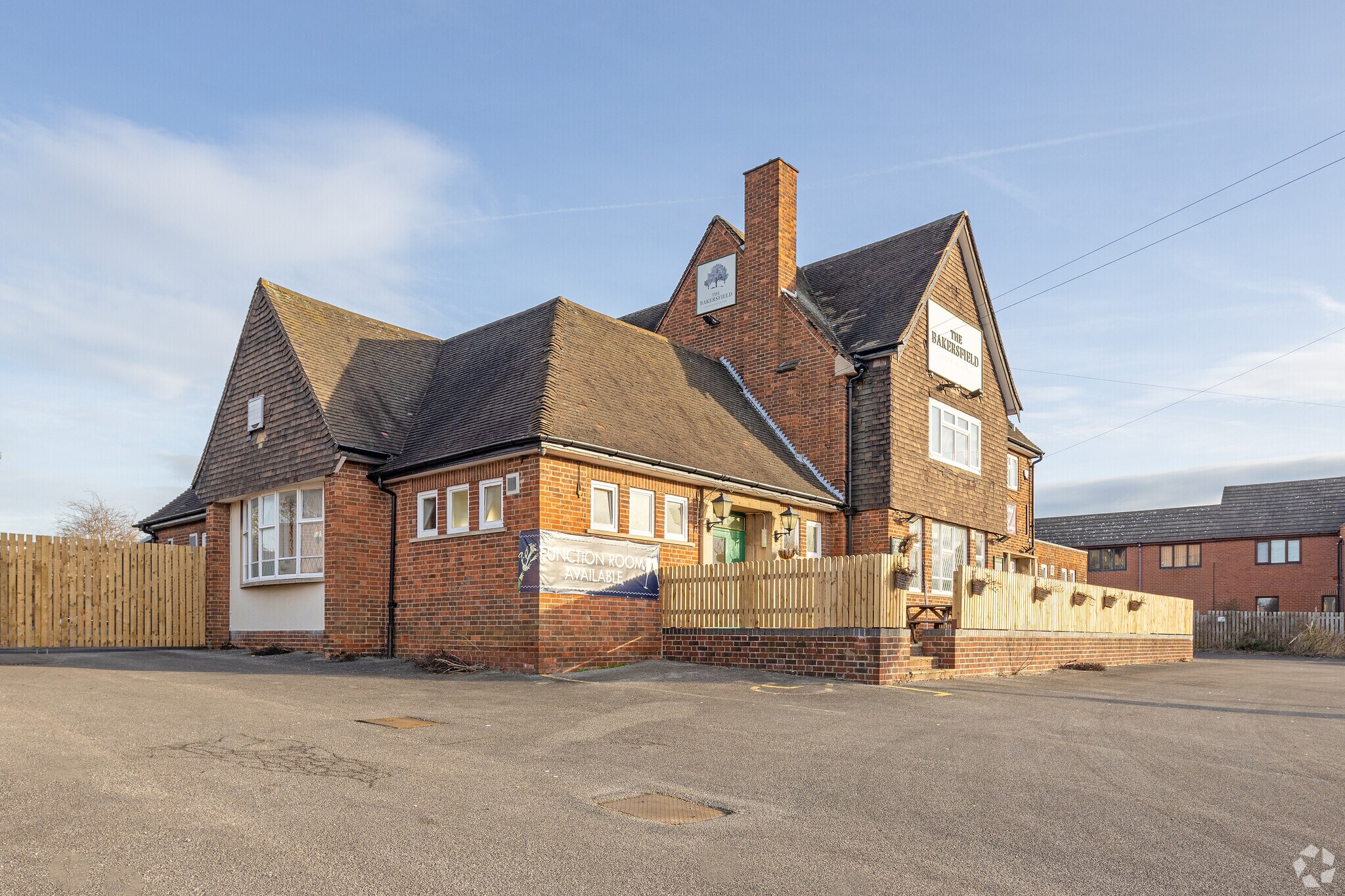 77 Oakdale Rd, Nottingham for sale Building Photo- Image 1 of 1