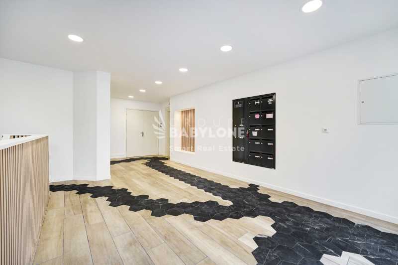Office in Neuilly-sur-Seine to rent - Building Photo - Image 3 of 13