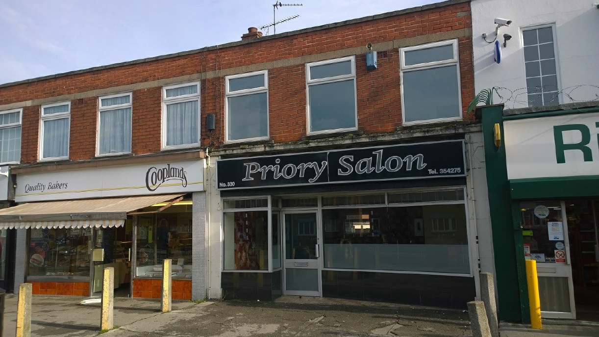 330 Priory Rd, Hull HU5 5RS