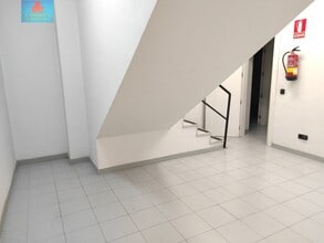 Retail in Ávila, Ávila to rent Interior Photo- Image 1 of 7
