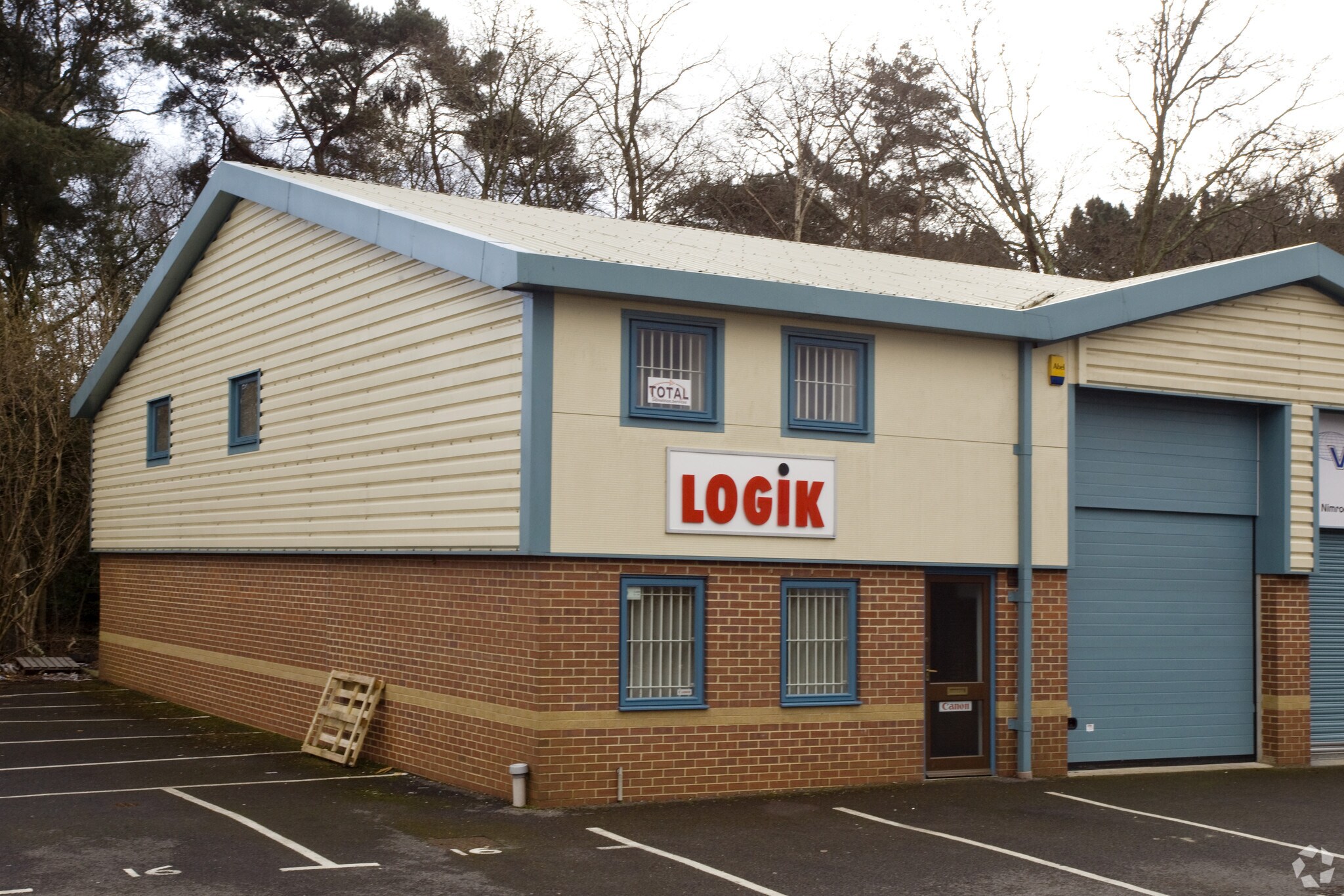 15-16 East Dorset Trade Park, Wimborne for sale Building Photo- Image 1 of 1