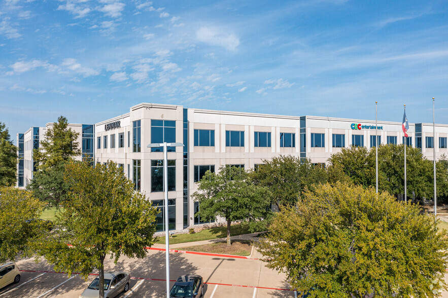 1707 Market Place Blvd, Irving, TX for rent - Building Photo - Image 2 of 13