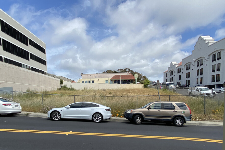 94-272 90th St, Daly City, CA for sale - Primary Photo - Image 1 of 1