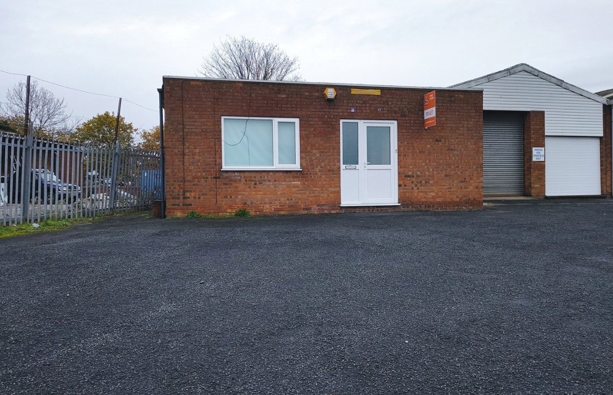Sandy Ln, Stourport On Severn to rent Primary Photo- Image 1 of 2