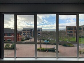 Pynes Hl, Exeter to rent Interior Photo- Image 2 of 7