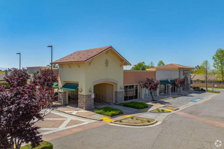 13129 Rosedale Hwy, Bakersfield, CA for rent - Building Photo - Image 3 of 5