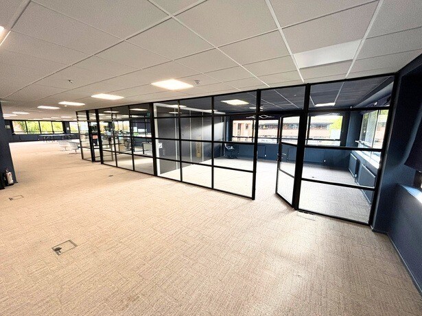 Olympus Park, Quedgeley to rent Interior Photo- Image 1 of 10