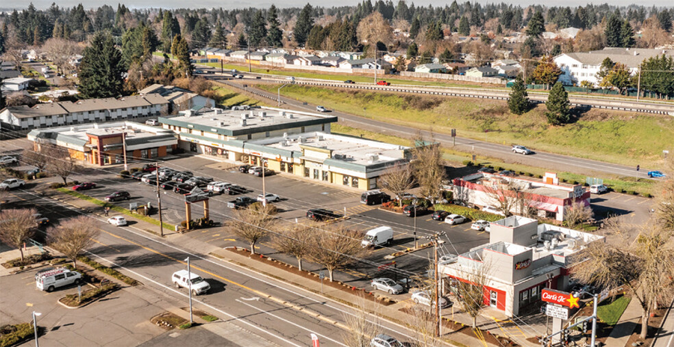 125-135 Silver Ln, Eugene, OR for rent - Building Photo - Image 1 of 10