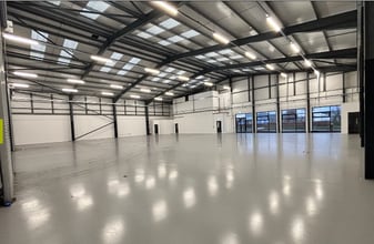 21 Earl Haig Rd, Glasgow to rent Interior Photo- Image 1 of 2