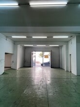 Retail in Martorell, Barcelona to rent Interior Photo- Image 2 of 5