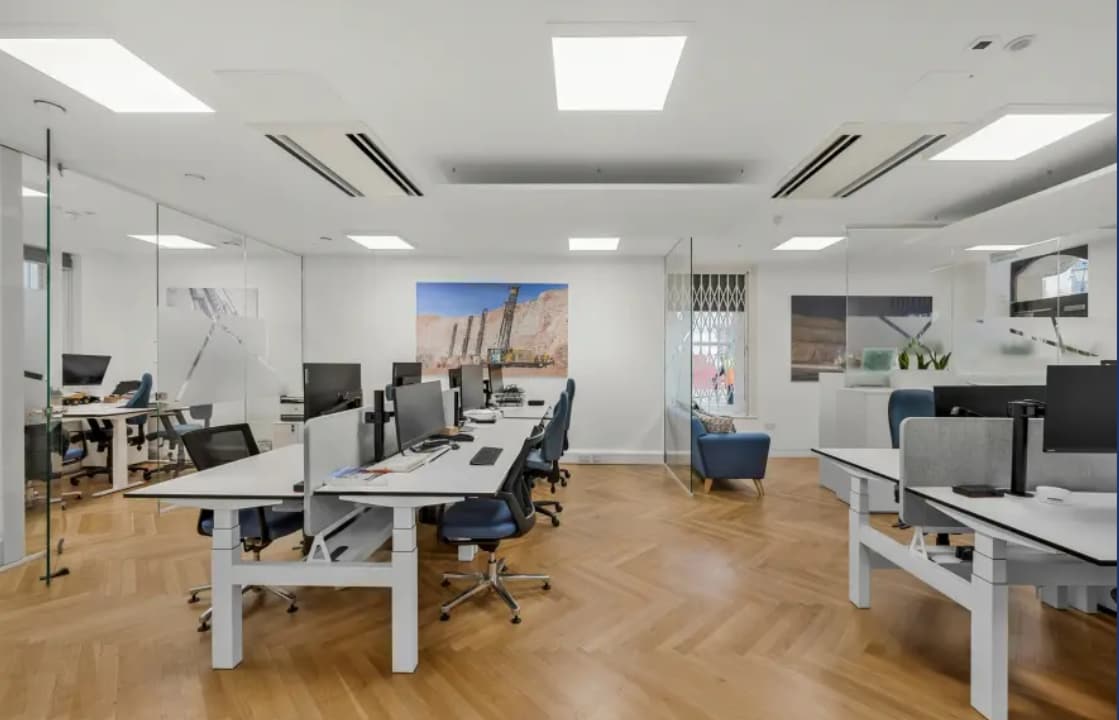 10-11 Park Pl, London to rent Interior Photo- Image 1 of 3