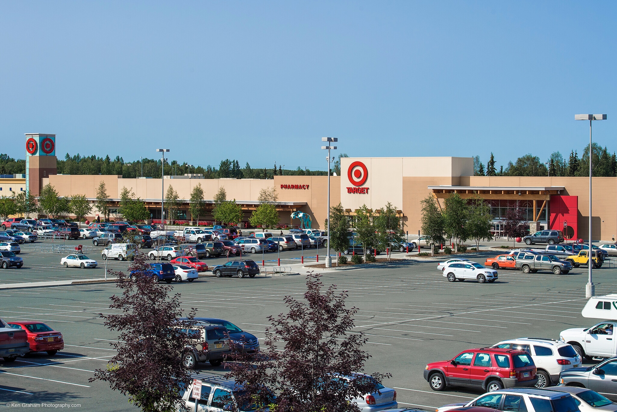 NE Glen Highway & Muldoon RD, Anchorage, AK to rent Building Photo- Image 1 of 14