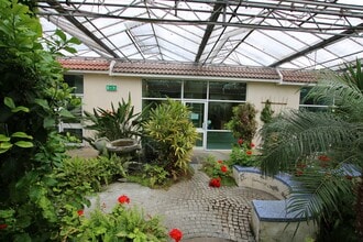 Fryern Court Rd, Fordingbridge to rent Interior Photo- Image 1 of 2