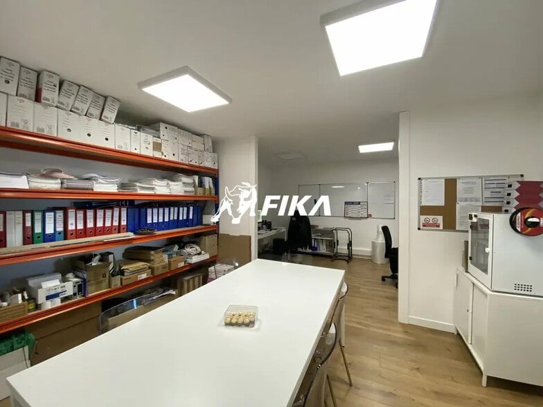 Light Industrial in Montrabé to rent - Building Photo - Image 3 of 4